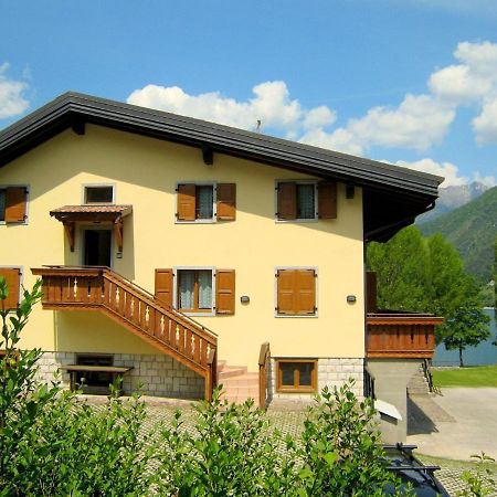 Belvilla By Oyo Villa Etti Bilo - Fronte Lago Molina di Ledro Kültér fotó
