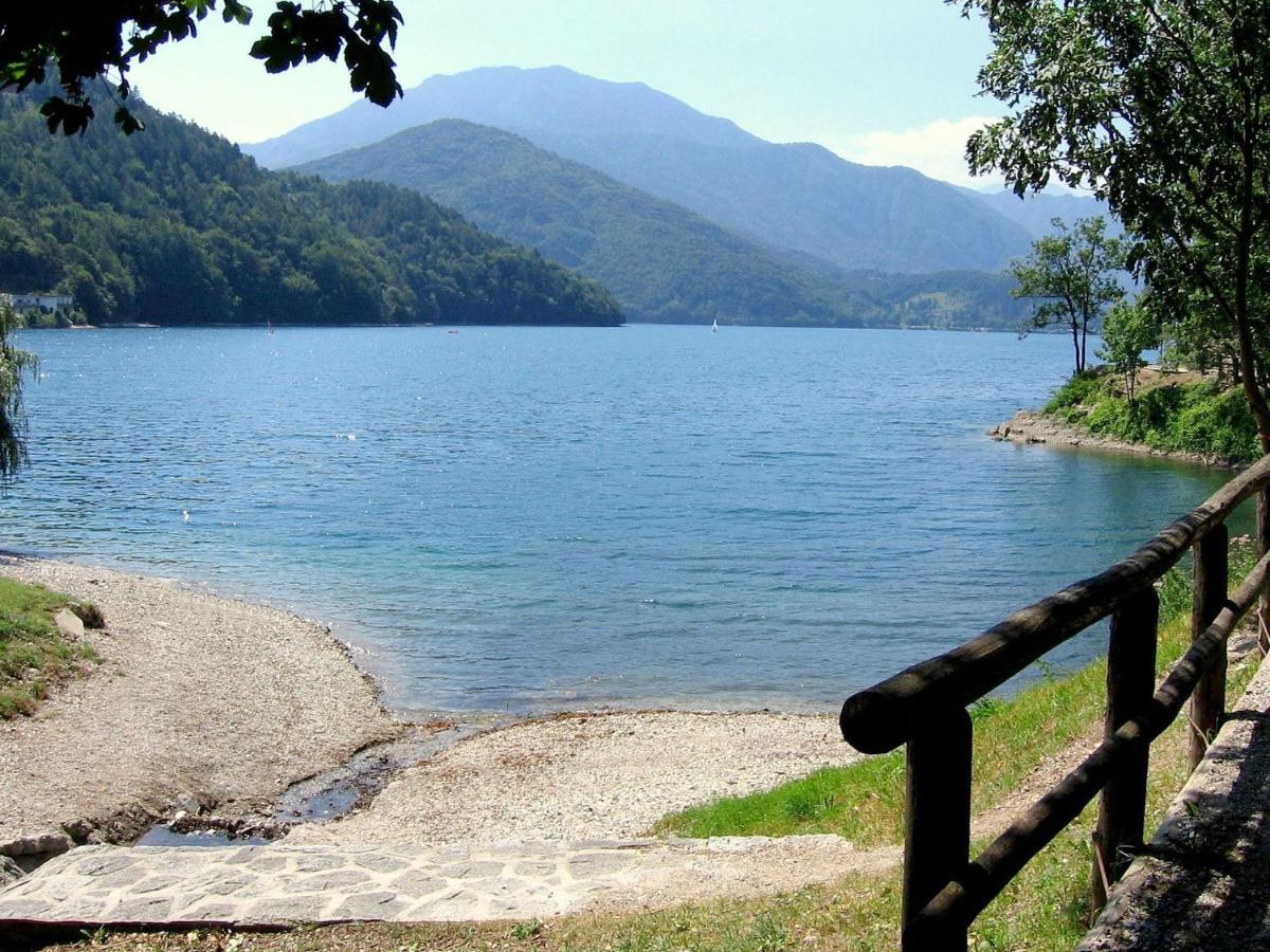 Belvilla By Oyo Villa Etti Bilo - Fronte Lago Molina di Ledro Kültér fotó