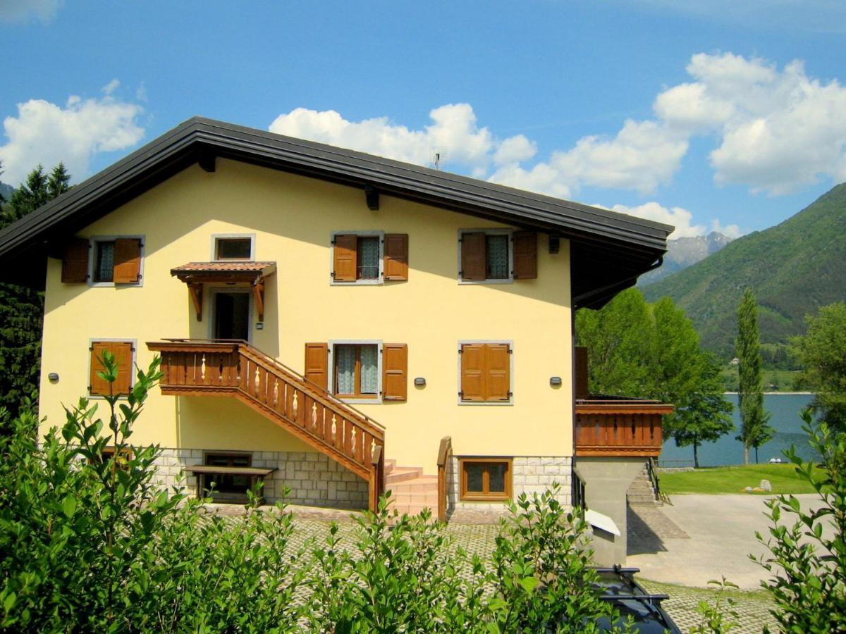 Belvilla By Oyo Villa Etti Bilo - Fronte Lago Molina di Ledro Kültér fotó